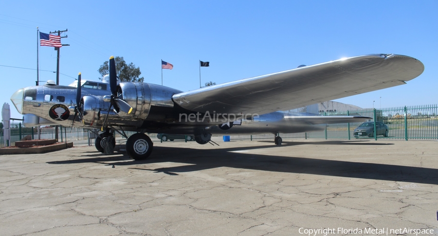 American Veterans Memorial Boeing DB-17G Flying Fortress (44-85738) | Photo 304952