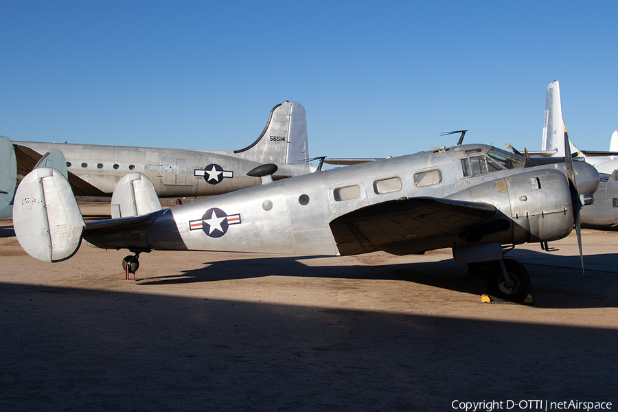 United States Navy Beech UC-45J Expeditor (44588) | Photo 546140
