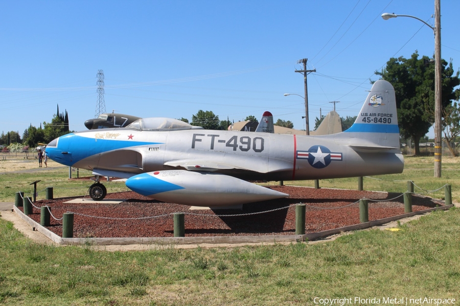 United States Air Force Lockheed P-80B Shooting Star (45-8490) | Photo 304953