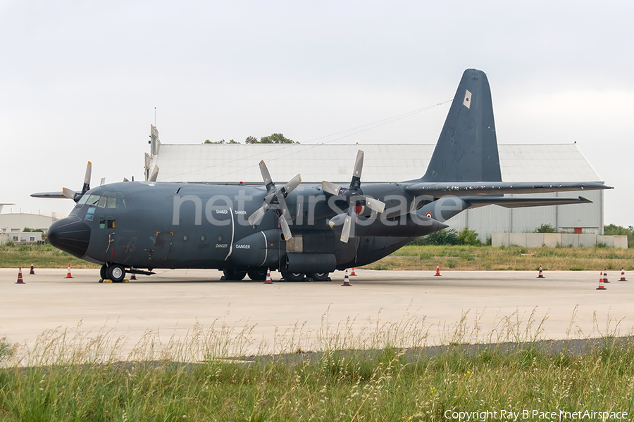 French Air Force (Armée de l’Air) Lockheed C-130H Hercules (4588) | Photo 681702