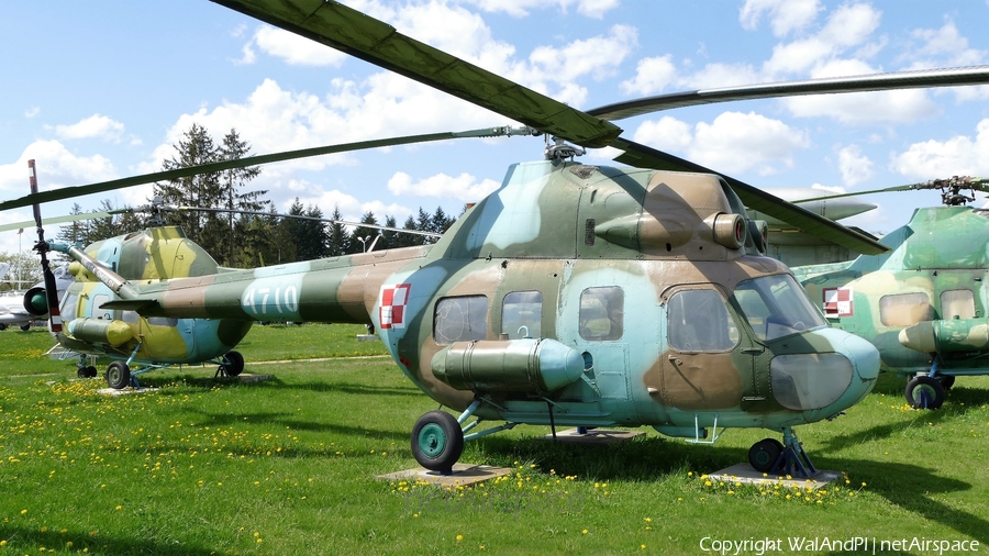 Polish Air Force (Siły Powietrzne) PZL-Swidnik (Mil) Mi-2P Hoplite (4710) | Photo 446363