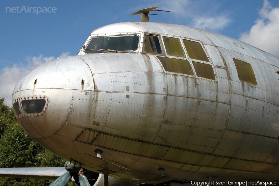 East German Air Force Ilyushin Il-14P (482) | Photo 52499