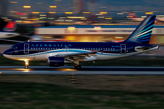 Azerbaijan Airlines Airbus A319-111 (4K-AZ05) at  Istanbul - Ataturk, Turkey