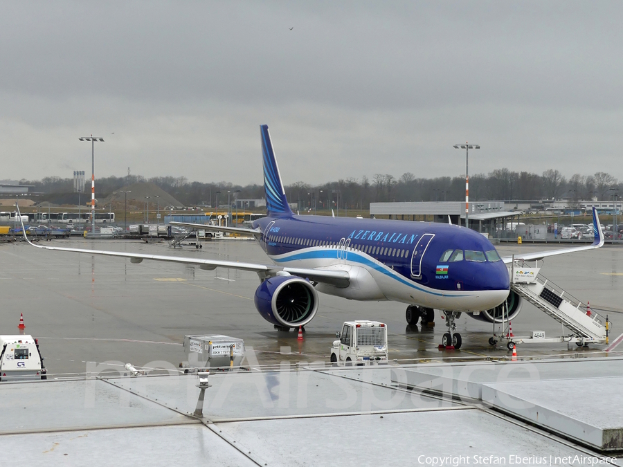 Azerbaijan Airlines Airbus A320-271N (4K-AZ143) | Photo 615043