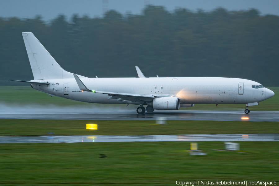 Georgian Airways Boeing 737-804(SF) (4L-TIG) | Photo 475896