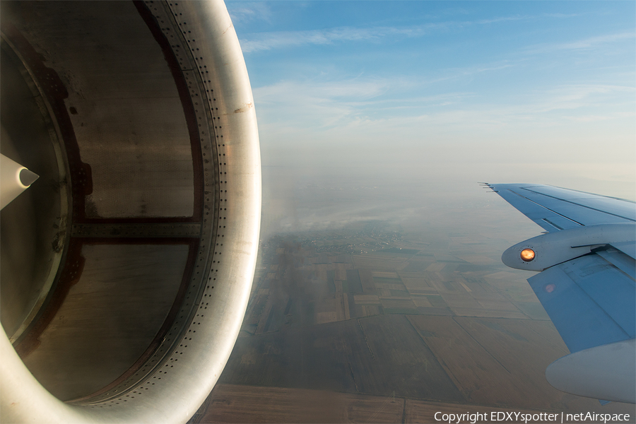 Montenegro Airlines Fokker 100 (4O-AOM) | Photo 353539