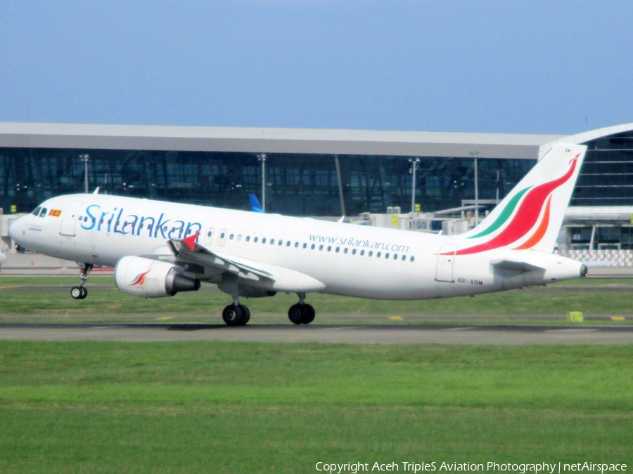 SriLankan Airlines Airbus A320-214 (4R-ABM) | Photo 208104