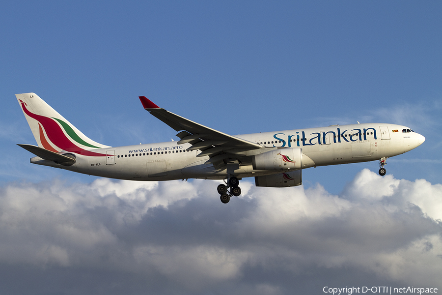 SriLankan Airlines Airbus A330-243 (4R-ALA) | Photo 300846