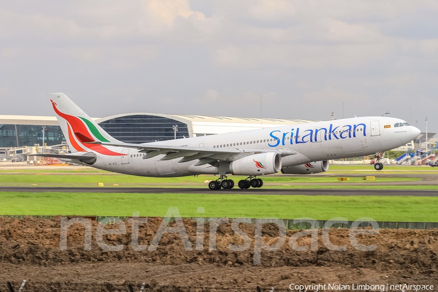 SriLankan Airlines Airbus A330-243 (4R-ALB) | Photo 423500