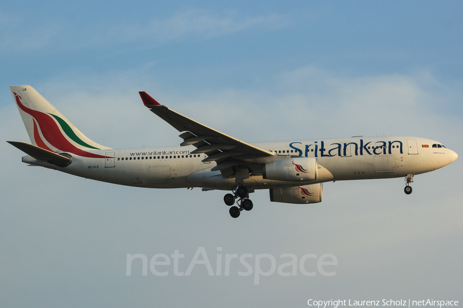 SriLankan Airlines Airbus A330-243 (4R-ALB) | Photo 62720