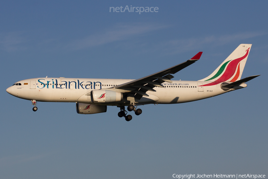 SriLankan Airlines Airbus A330-243 (4R-ALD) | Photo 60413