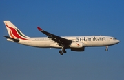 SriLankan Airlines Airbus A330-243 (4R-ALD) at  Zurich - Kloten, Switzerland