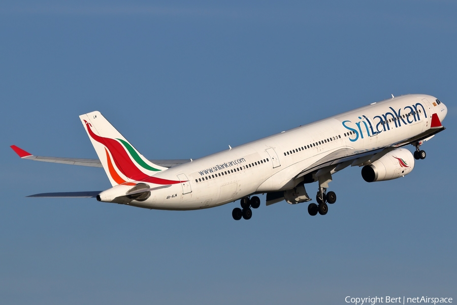 SriLankan Airlines Airbus A330-343 (4R-ALM) | Photo 634657
