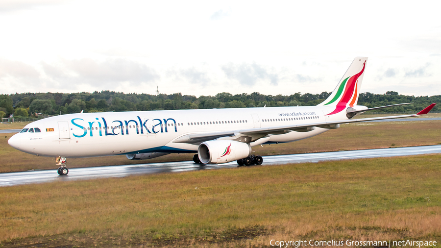 SriLankan Airlines Airbus A330-343 (4R-ALO) | Photo 388154