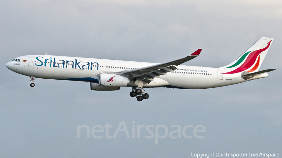 SriLankan Airlines Airbus A330-343E (4R-ALP) | Photo 263638