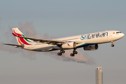 SriLankan Airlines Airbus A330-343E (4R-ALP) at  London - Heathrow, United Kingdom