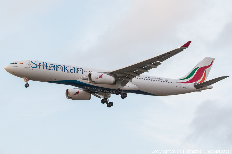 SriLankan Airlines Airbus A330-343 (4R-ALR) | Photo 185370