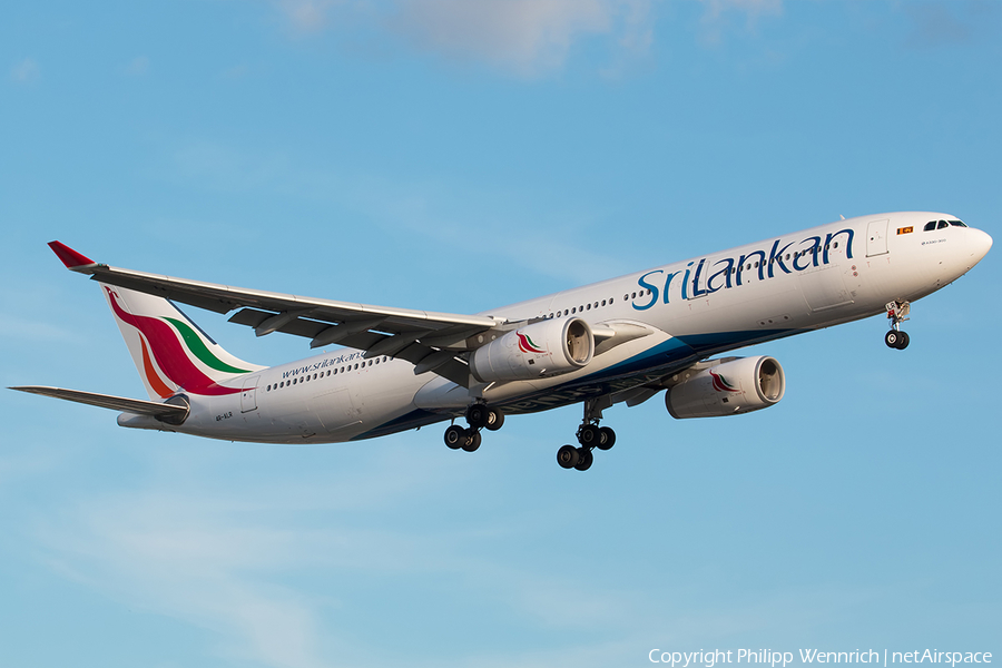 SriLankan Airlines Airbus A330-343 (4R-ALR) | Photo 194032