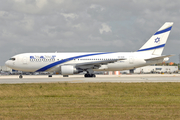 El Al Israel Airlines Boeing 767-27E(ER) (4X-EAE) at  Miami - International, United States