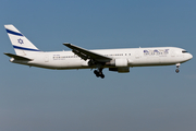 El Al Israel Airlines Boeing 767-33A(ER) (4X-EAL) at  Amsterdam - Schiphol, Netherlands