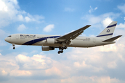 El Al Israel Airlines Boeing 767-3Q8(ER) (4X-EAN) at  London - Heathrow, United Kingdom