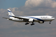 El Al Israel Airlines Boeing 777-258(ER) (4X-ECC) at  London - Heathrow, United Kingdom