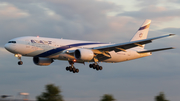 El Al Israel Airlines Boeing 777-258(ER) (4X-ECE) at  London - Heathrow, United Kingdom