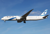 El Al Israel Airlines Boeing 787-9 Dreamliner (4X-EDA) at  London - Heathrow, United Kingdom