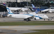 El Al Israel Airlines Boeing 787-9 Dreamliner (4X-EDC) at  Miami - International, United States