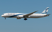 El Al Israel Airlines Boeing 787-9 Dreamliner (4X-EDD) at  Rome - Fiumicino (Leonardo DaVinci), Italy