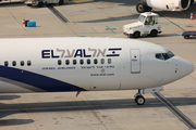 El Al Israel Airlines Boeing 737-958(ER) (4X-EHD) at  Vienna - Schwechat, Austria