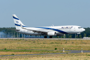 El Al Israel Airlines Boeing 737-86N (4X-EKI) at  Berlin Brandenburg, Germany