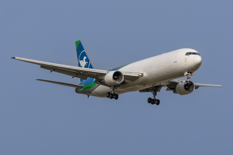 Challenge Airlines IL Boeing 767-3Q8ER(BDSF) (4X-IAJ) at  Liege - Bierset, Belgium