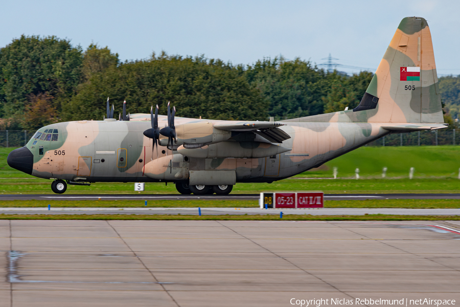Royal Air Force of Oman Lockheed Martin C-130J Super Hercules (505) | Photo 595678