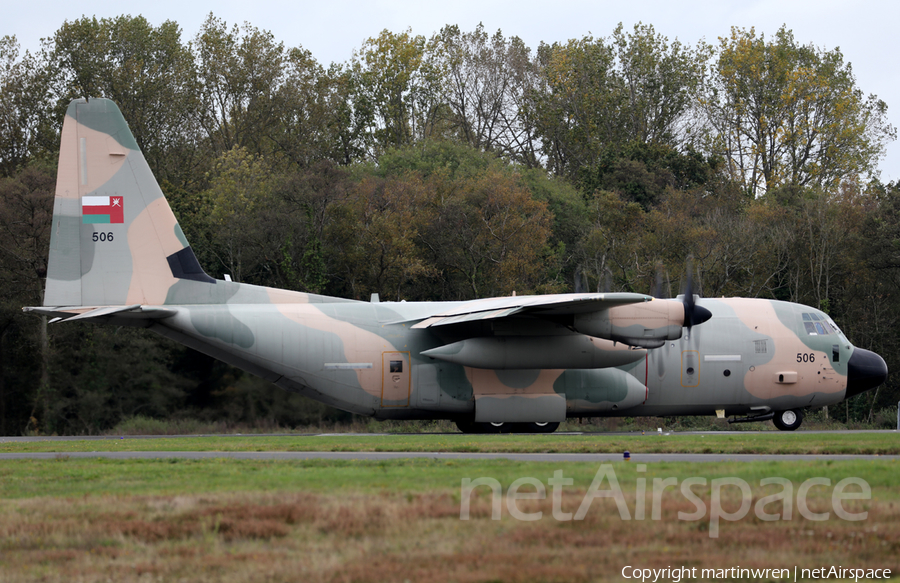 Royal Air Force of Oman Lockheed Martin C-130J-30 Super Hercules (506) | Photo 354036