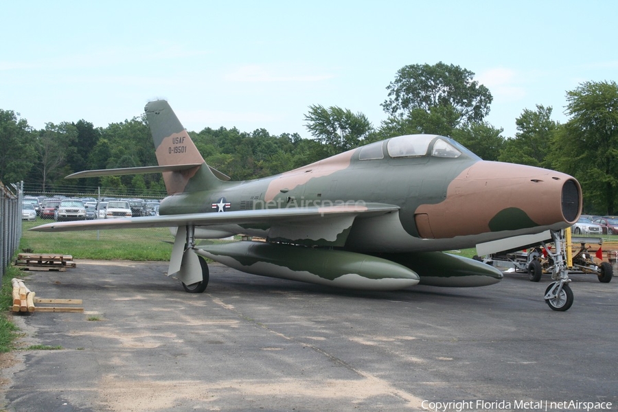 United States Air Force Republic F-84F Thunderstreak (51-9501) | Photo 454966
