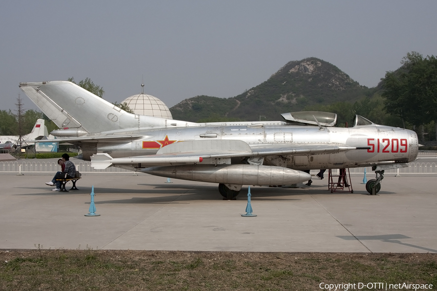 People's Liberation Army Air Force Shenyang J-6A Farmer-C (51209) | Photo 407726