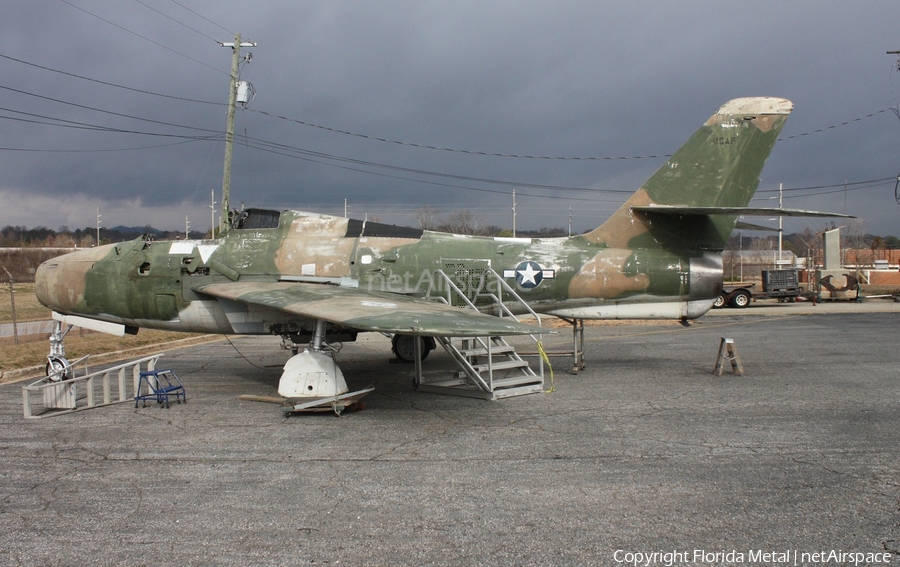 United States Air Force Republic F-84F Thunderstreak (52-6476) | Photo 301454