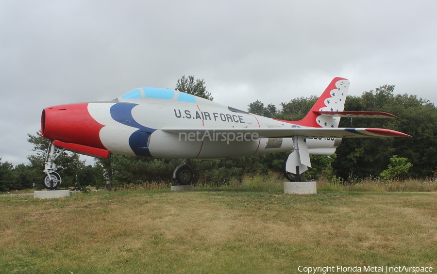 United States Air Force Republic F-84F Thunderstreak (52-6486) | Photo 323002