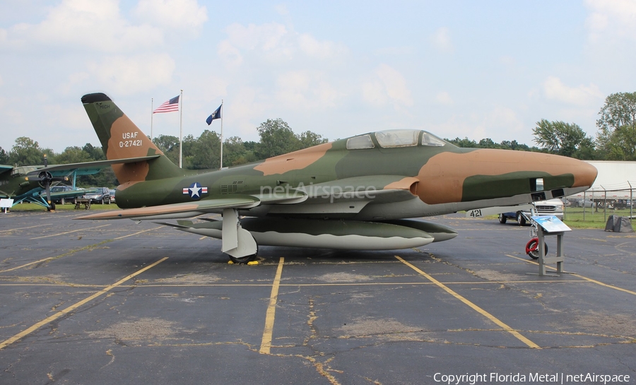 United States Air Force Republic RF-84F Thunderflash (52-7421) | Photo 305316