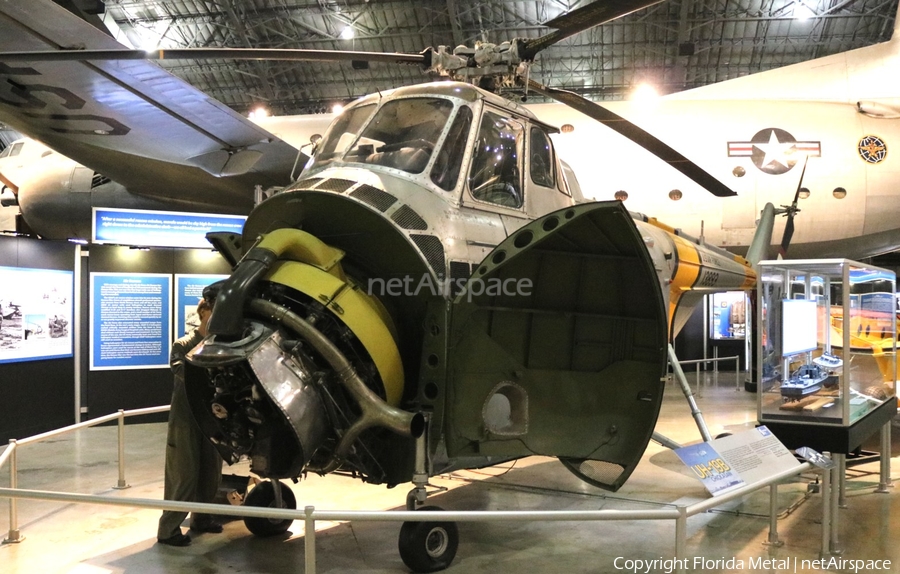 United States Air Force Sikorsky UH-19B Chickasaw (52-7587) | Photo 603937