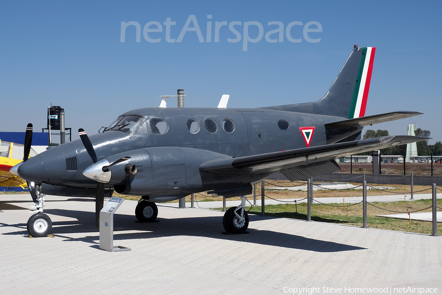 Mexican Air Force (Fuerza Aerea Mexicana) Beech C90A King Air (5206) | Photo 670879