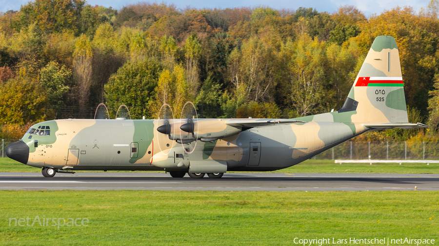 Royal Air Force of Oman Lockheed Martin C-130J-30 Super Hercules (525) | Photo 535069