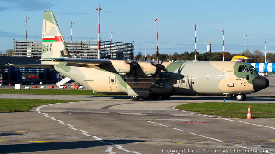 Royal Air Force of Oman Lockheed Martin C-130J-30 Super Hercules (525) | Photo 535169