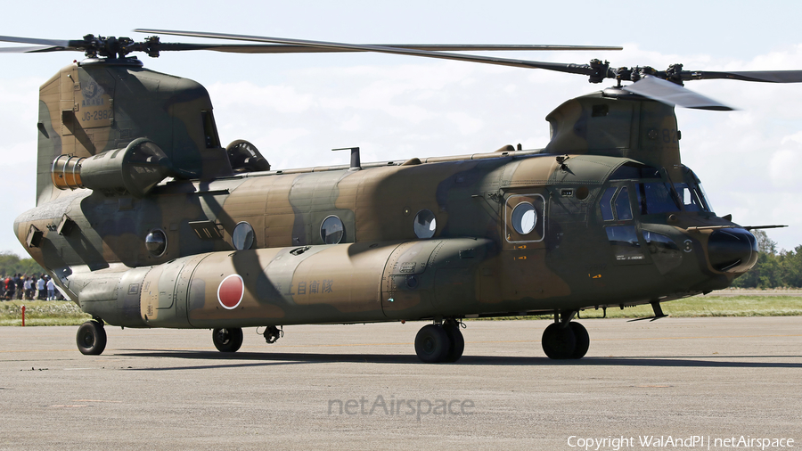 Japan Ground Self-Defense Force Boeing CH-47JA Chinook (52982) | Photo 649313