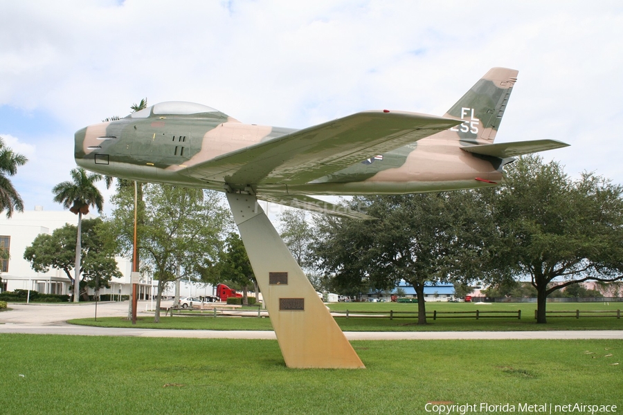 United States Air Force North American F-86H Sabre (53-1255) | Photo 455523