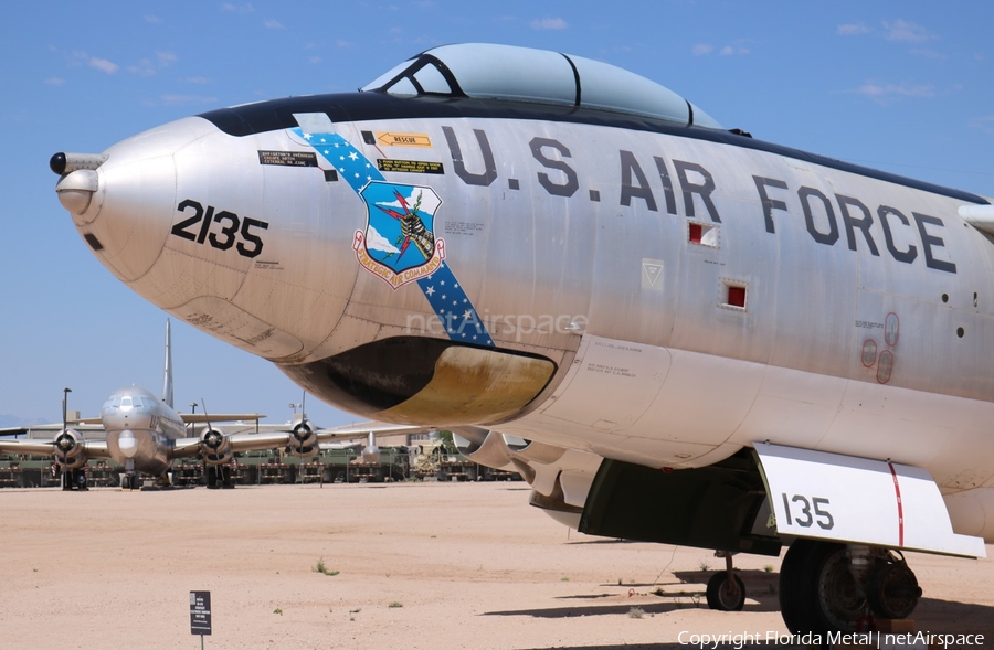 United States Air Force Boeing EB-47E Stratojet (53-2135) | Photo 455553
