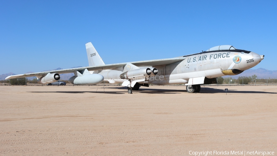 United States Air Force Boeing EB-47E Stratojet (53-2135) | Photo 603944