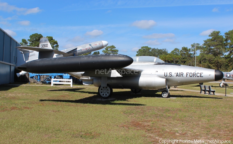 United States Air Force Northrop F-89J Scorpion (53-2610) | Photo 323008