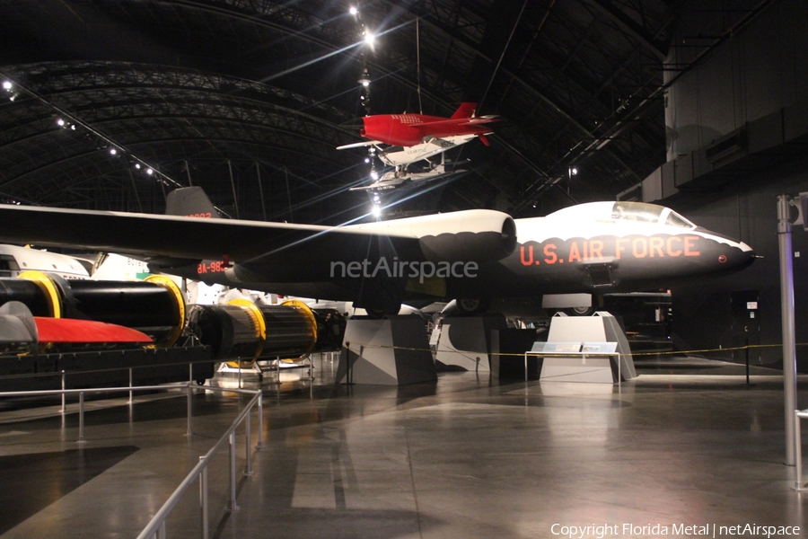United States Air Force Martin EB-57D Canberra (53-3982) | Photo 305355
